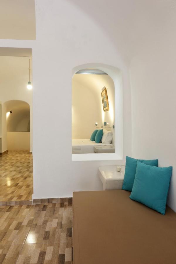 Church And Cave - Santorini Private Residences Mesaria Eksteriør billede
