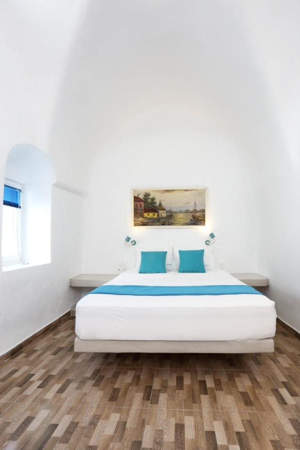 Church And Cave - Santorini Private Residences Mesaria Eksteriør billede