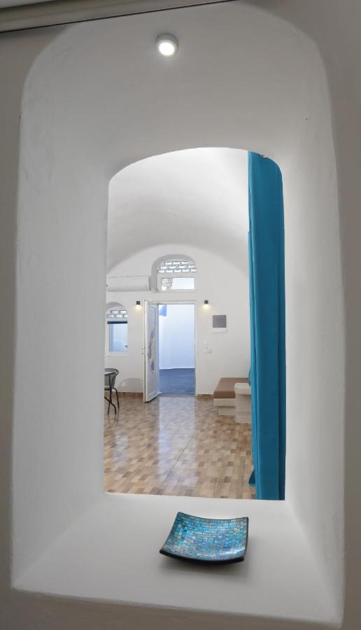 Church And Cave - Santorini Private Residences Mesaria Eksteriør billede