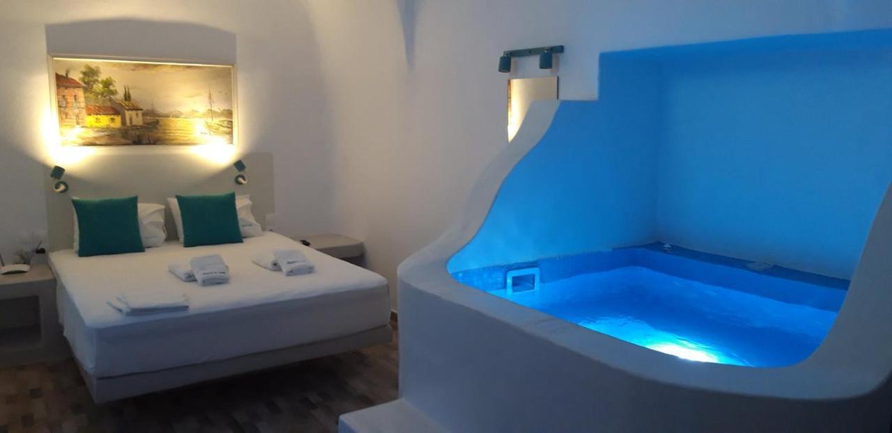 Church And Cave - Santorini Private Residences Mesaria Eksteriør billede